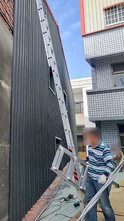 台中外牆穿鐵皮防水